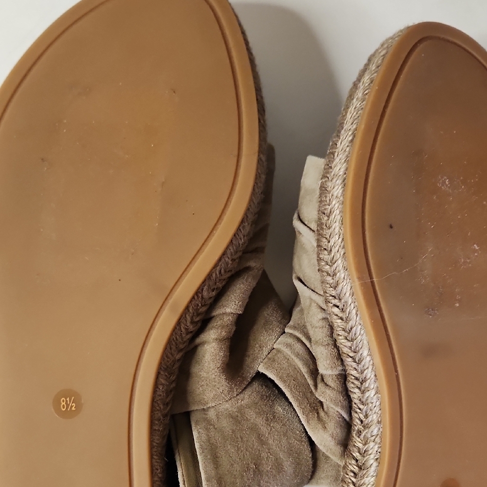 Tory Burch Tan Gathred Suede Slingback Sandals Size 8.5 Nwob - Picture 9 of 13